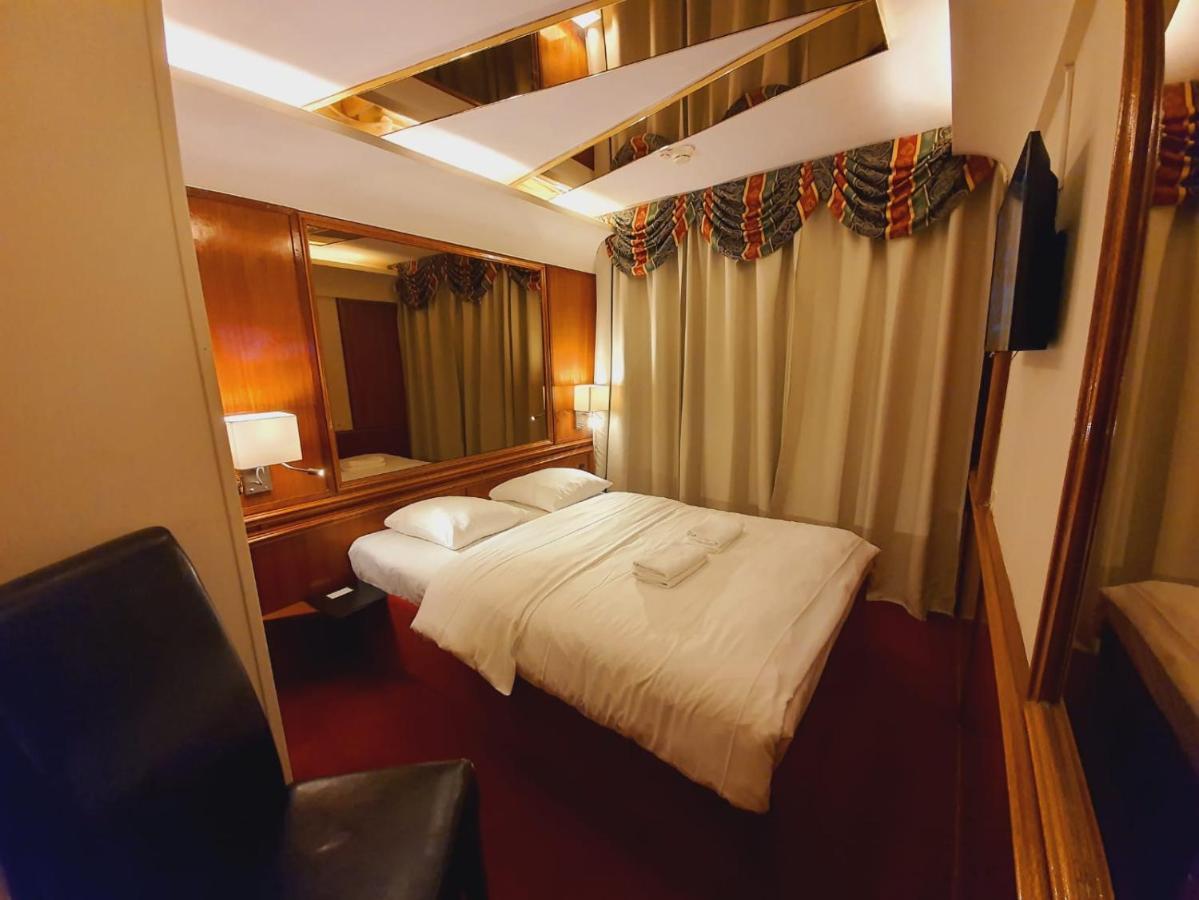 Rembrandtplein Hotel Амстердам Екстериор снимка
