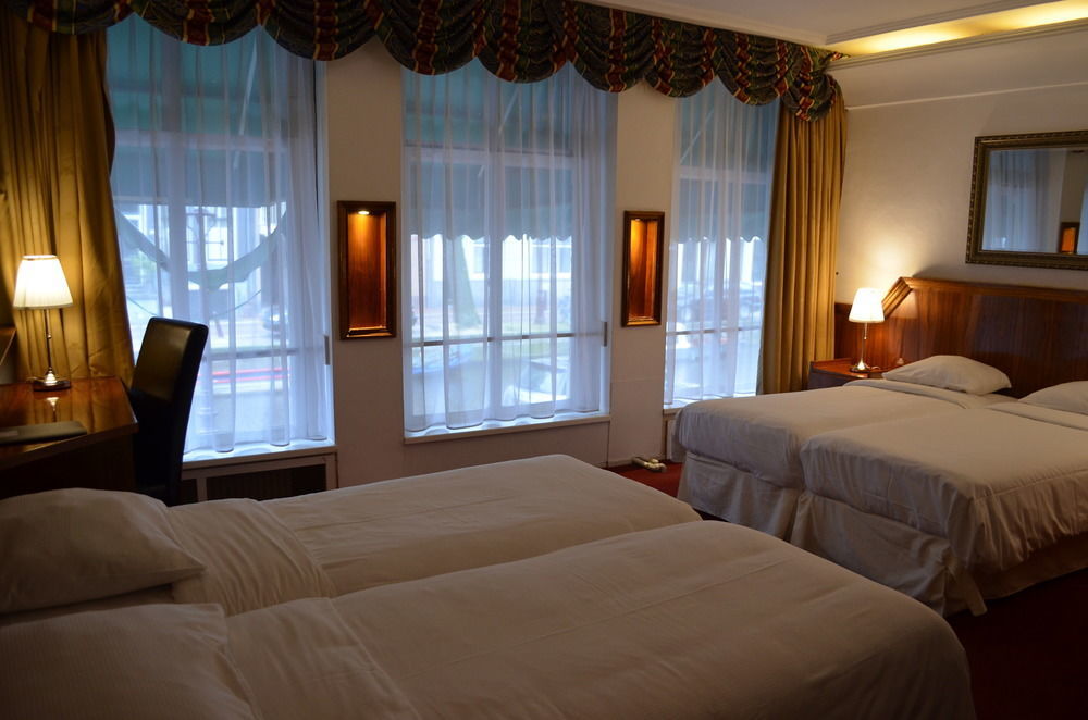 Rembrandtplein Hotel Амстердам Екстериор снимка
